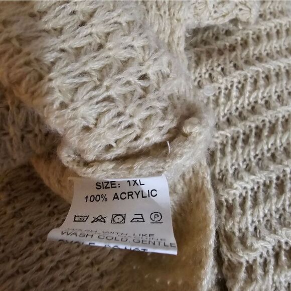 Unbranded long sleeve sweater top women's 1X tan/white pre-owned - Picture 5 of 5